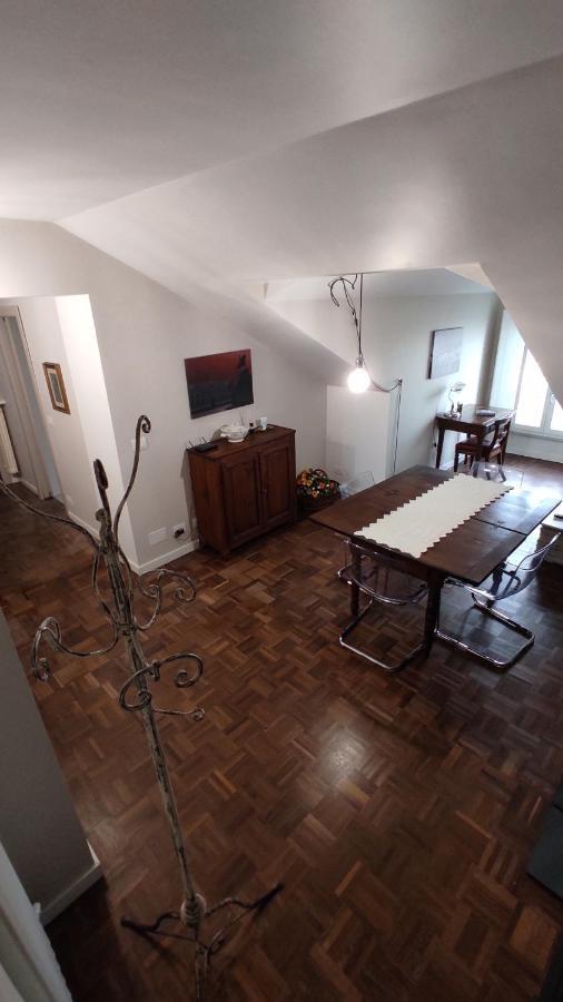 Appartamento Nel Cuore Di Torino Centro Turim Exterior foto